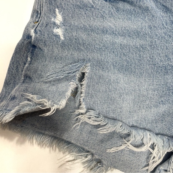 AGOLDE • Parker Vintage  Cutoff Denim Shorts - Picture 4 of 5